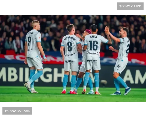 巴萨力争登顶巅峰对决赫罗纳誓死突围上演西甲强弱激战