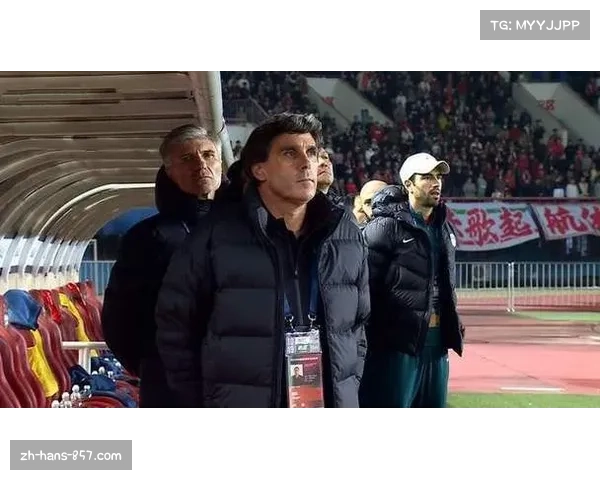 河南队防守组织严密两轮仅失1球 古斯塔沃头球展现定位球威胁